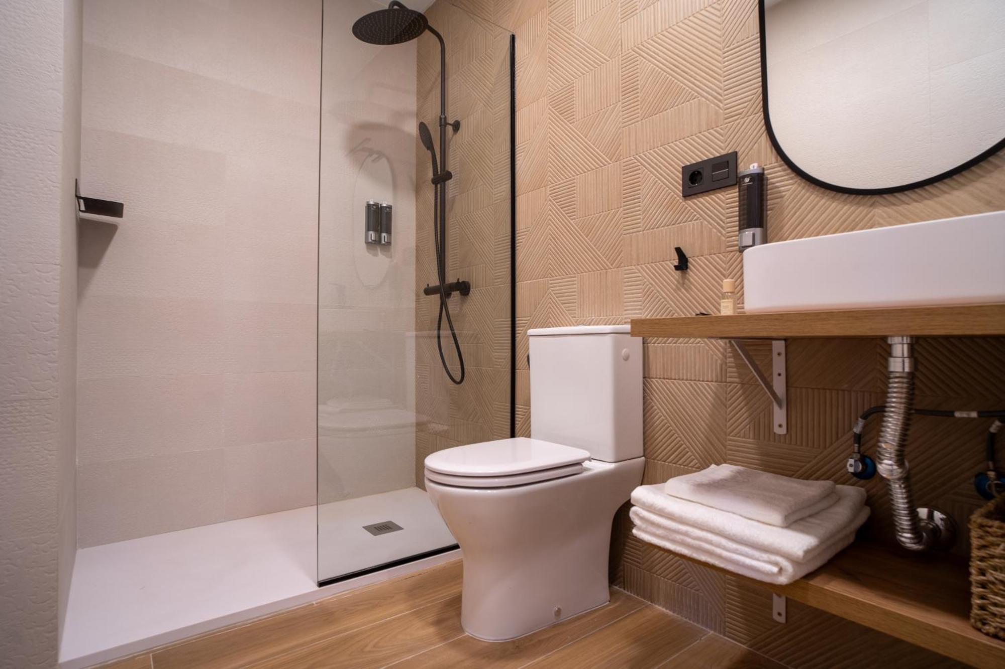 Apartamentos Gomerez 30 Granada Buitenkant foto